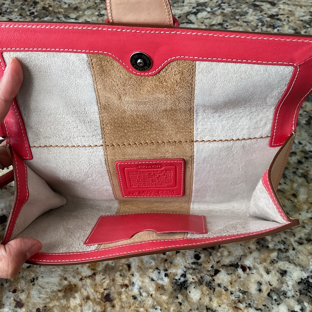 Coach Tan and Pink Clutch Vintage Wrislet - Picture 7 of 8